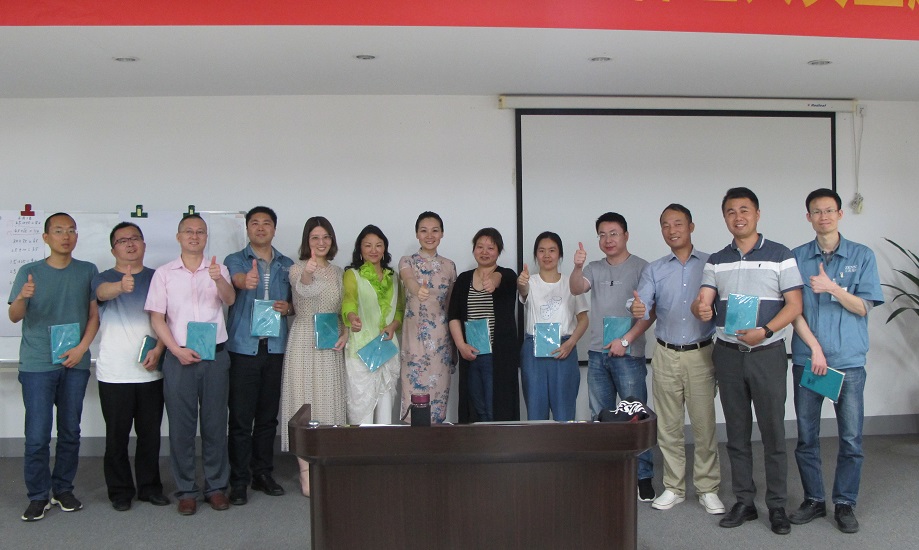 某外资眼镜公司中高层培训圆满结束